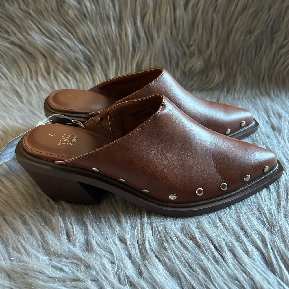 Time‎ And Tru Heeled Mule Womens Size 7 Brown Slip On Shoes Heels Mules